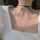 Lace Choker Black & White - One Size