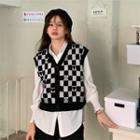 Checkerboard Single-breasted Sweater Vest / Lantern-sleeve Shirt