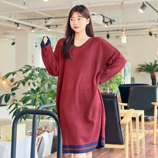 Contrast-trim Loose-fit Knit Dress
