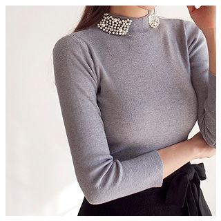 Faux-pearl Trim Neck Knit Top