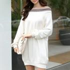 Off-shoulder Long Pullover
