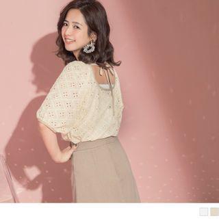 Tie-back Eyelet Short-sleeve Plain Top