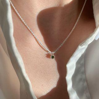 Rhinestone Pendant Alloy Choker Xl1347 - Green Rhinestone - White - One Size