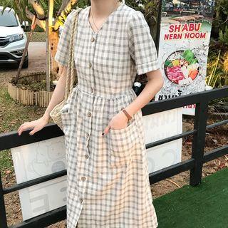 Plaid Short-sleeve A-line Buttoned Dress