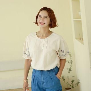 Puff-sleeve Embroidered Pintuck-front Top