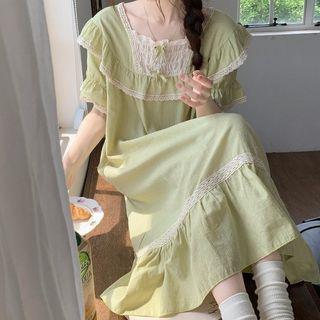 Short-sleeve Square-neck Ruffle Trim Midi A-line Dress Light Green - One Size