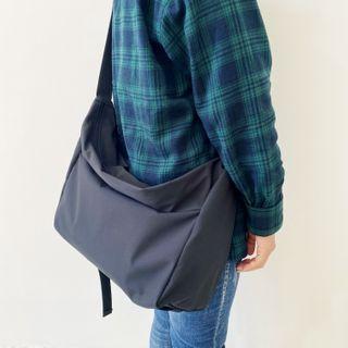 Nylon Crossbody Bag / Accessory / Set