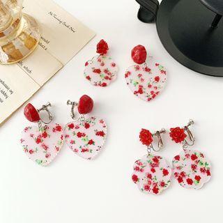Rose Ear Stud / Clip-on Earring