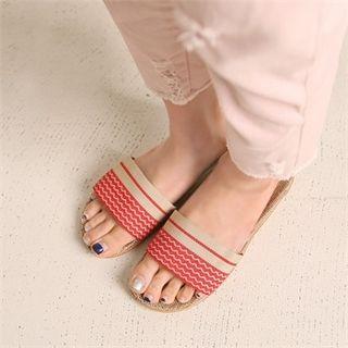 Lightweight Slide Sandals