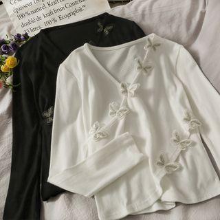 V-neck Plain Embroider Top