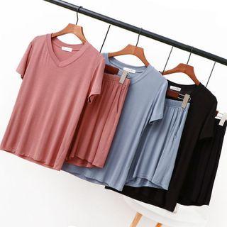 Set: Short-sleeve Plain T-shirt + Wide Leg Shorts