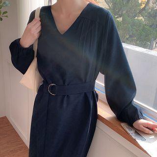 Plus Size V-neck Shirred Long Dress With Belt
