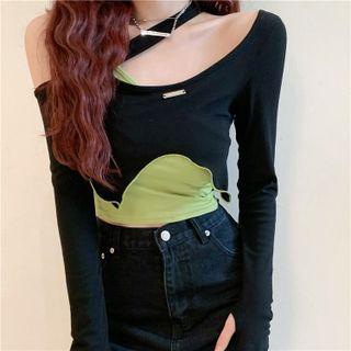 Set: Long-sleeve Off-shoulder Crop Top + Camisole