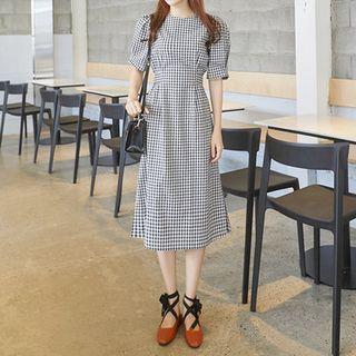 Short-sleeve Tie-waist Plaid Midi Skirt