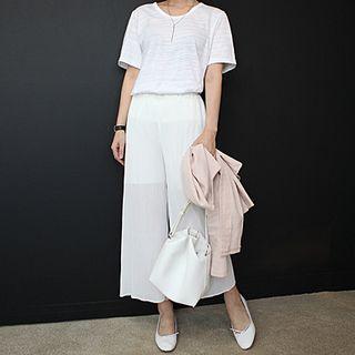 Band-waist Pleated Wide-leg Pants
