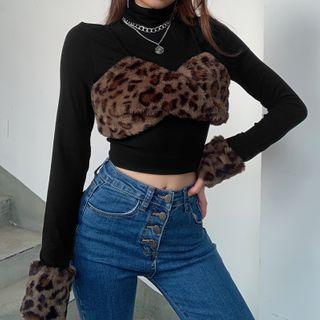 Long-sleeve Fluffy Leopard Print Trim Turtleneck Crop Top