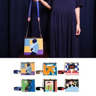Printed Clasp Crossbody Bag