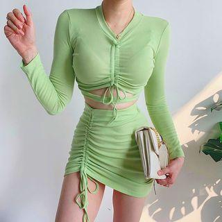 Set: Long-sleeve Cropped Top + Mini Skirt