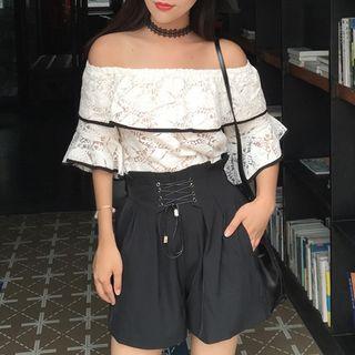 Set: Ruffle Off-shoulder Short-sleeve Top + Shorts