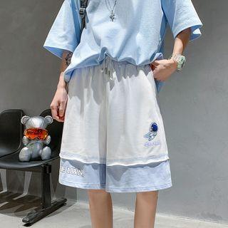 Lettering Astronaut Print Shorts