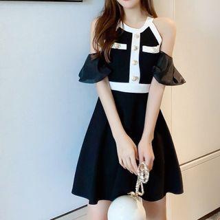 Cutaway-shoulder Contrast Trim Dress