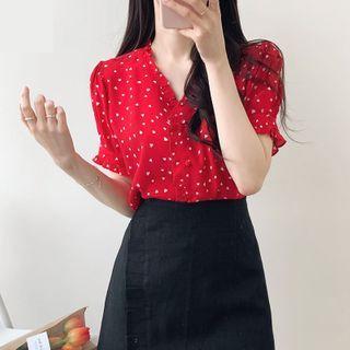Short-sleeve Heart Print V-neck Blouse