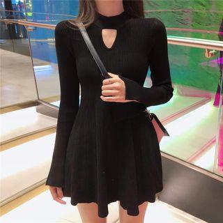 Key-hole Front Ribbed Knit Dress