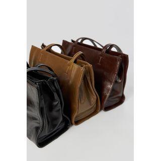 Zipped Faux-leather Tote Bag