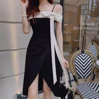 Off Shoulder Bow Accent Slit A-line Dress