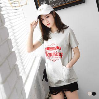 Pocketed Letter Print Hooded Tee