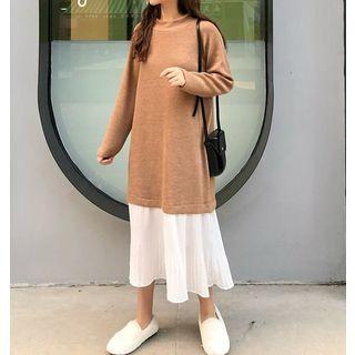 Mock Neck Two Tone Panel Midi Dress