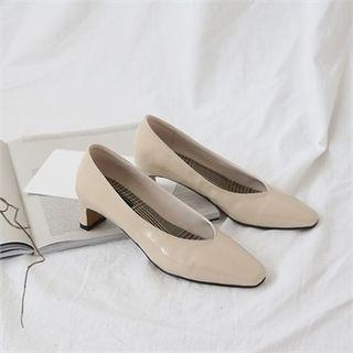 Square-neck Patent Kitten-heel Pumps