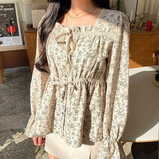 Tie-lace Balloon-sleeve Floral Blouse