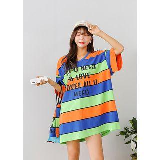 Plus Size Color-block T-shirt With Pouch
