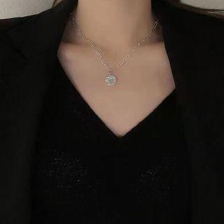 Pendant Necklace Xl1183 - Silver - One Size