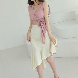 Sleeveless Mock Two-piece Ruffle Sheath Dress