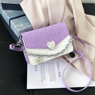 Two-tone Heart Buckle Flap Crossbody Bag