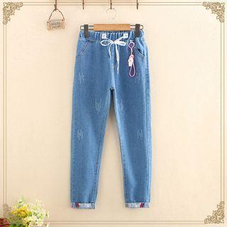 Embroidered Roll-up Distressed Jeans