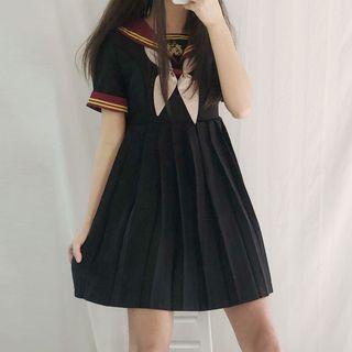 Short-sleeve Sailor Collar Mini A-line Pleated Dress