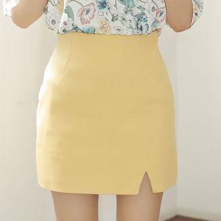 Zip-side Cutout-hem Mini Skirt