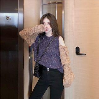 Two-tone Cold Shoulder Oversize Sweater / High-waist Skinny Pants