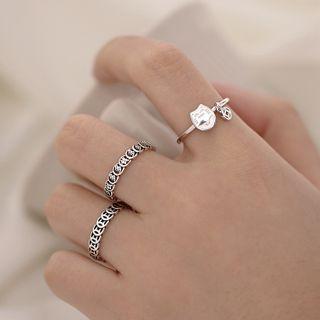 Fortune Cat Sterling Silver Ring