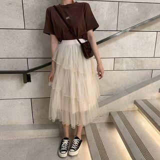 Short-sleeve Lettering T-shirt / Tiered Mesh Skirt / Dotted Tiered Skirt
