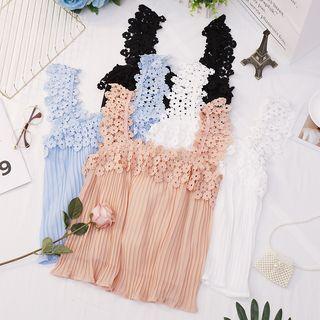 Flower Detail Camisole Top