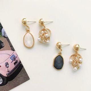 Non-matching Faux Pearl Scallop Disc Dangle Earring