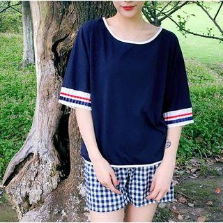 Pleated Trim Elbow Sleeve T-shirt