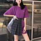 Set: Loose-fit T-shirt + Check Pleated Skirt