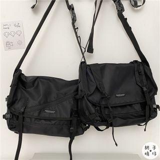 Set: Messenger Bag + Accessory