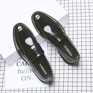 Genuine-leather Cutout Patent Casual Shoes
