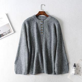 Long-sleeve Buttoned Placket Top